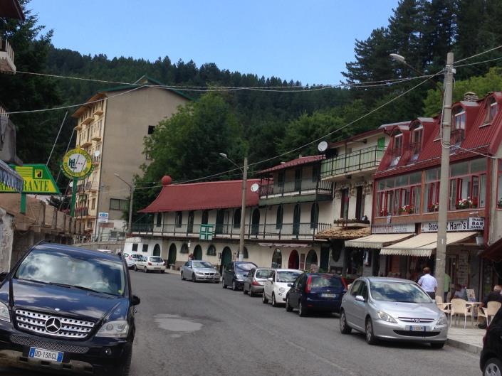 Image No.6-Appartement de 1 chambre à vendre à Camigliatello Silano