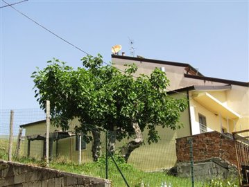 2 Bed Bungalow for sale