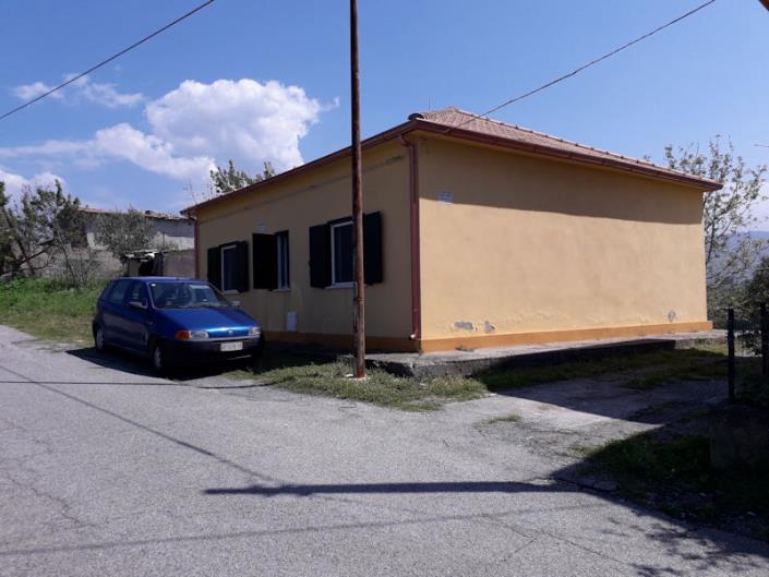 Image No.10-2 Bed Bungalow for sale