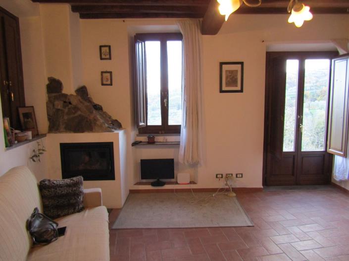 Image No.7-Maison de village de 3 chambres à vendre à Cavriglia