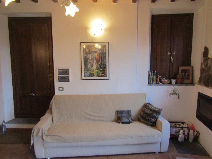 Image No.8-Maison de village de 3 chambres à vendre à Cavriglia