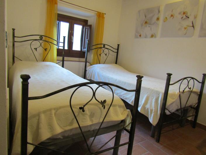 Image No.24-Maison de village de 3 chambres à vendre à Cavriglia