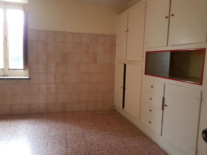 Image No.21-3 Bed Apartment for sale