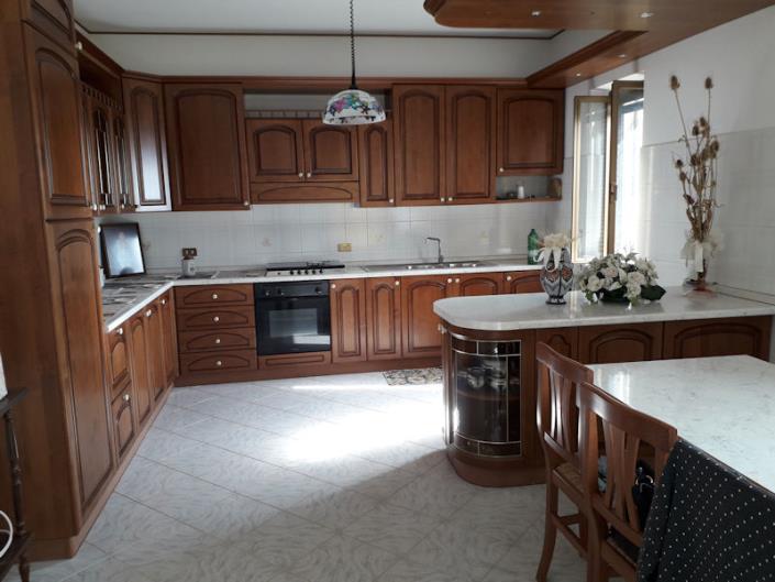 Image No.3-Maison de 3 chambres à vendre à Longobardi