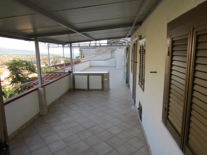 Image No.3-Appartement de 4 chambres à vendre à Scalea