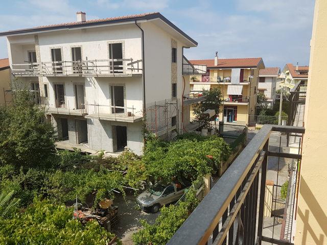 Image No.15-3 Bed Apartment for sale