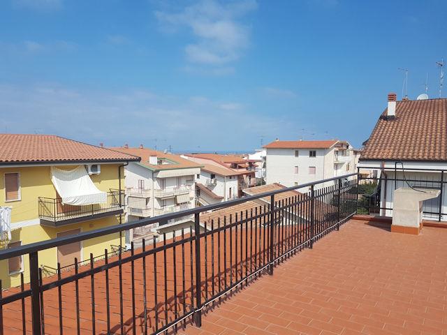 Image No.18-3 Bed Apartment for sale