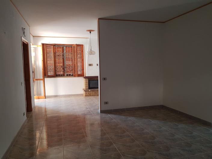 Image No.12-3 Bed Apartment for sale