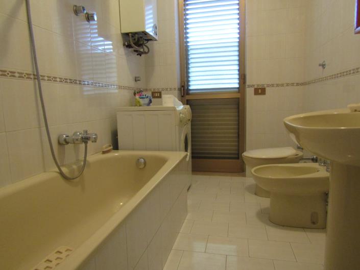 Image No.9-Villa de 4 chambres à vendre à Scalea