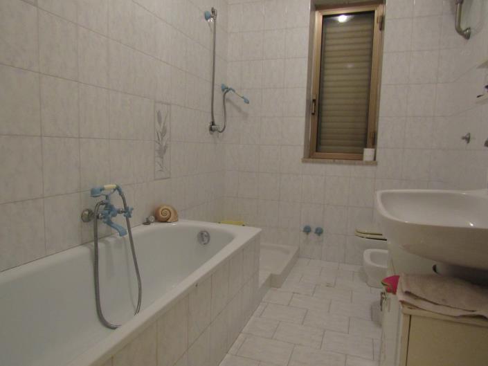 Image No.17-Villa de 4 chambres à vendre à Scalea