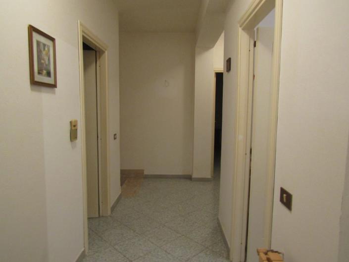 Image No.23-Villa de 4 chambres à vendre à Scalea