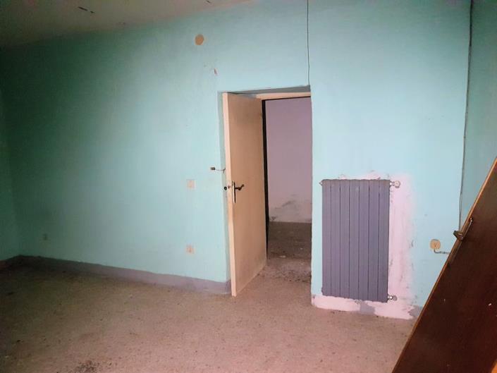 Image No.10-3 Bed Country House for sale