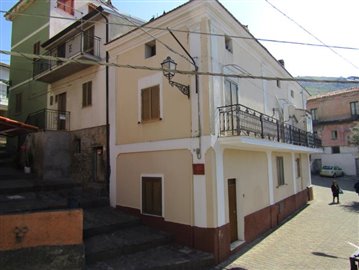 3 Bed Townhouse for sale