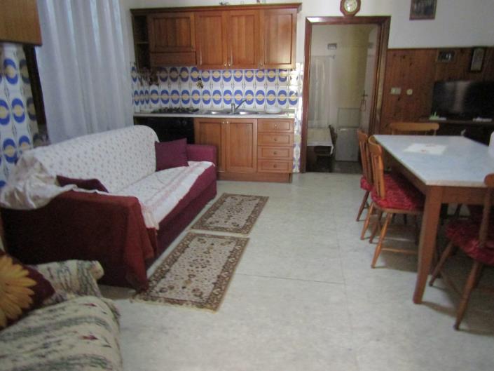 Image No.9-3 Bed Townhouse for sale