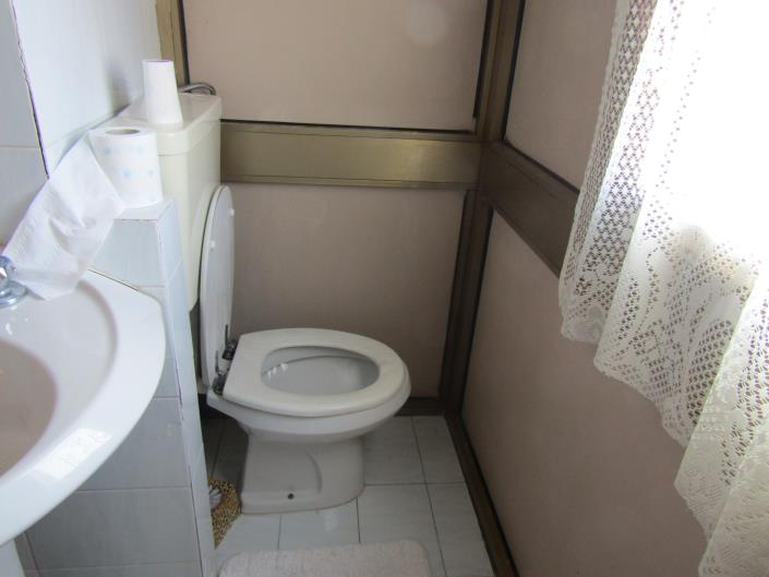 Image No.19-3 Bed Townhouse for sale