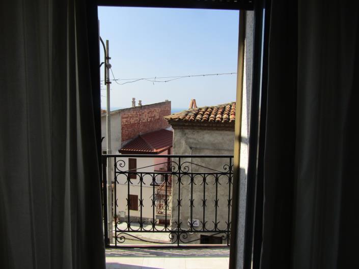 Image No.22-3 Bed Townhouse for sale