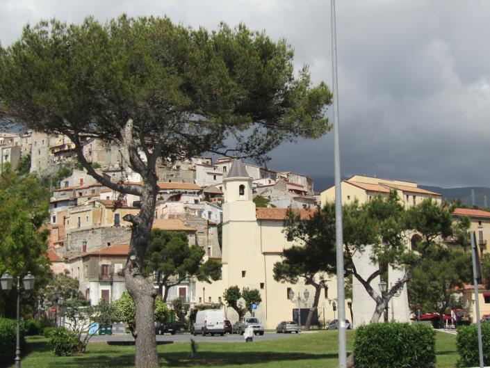 Image No.19-3 Bed Townhouse for sale