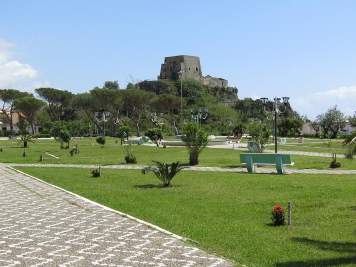 Image No.18-3 Bed Townhouse for sale