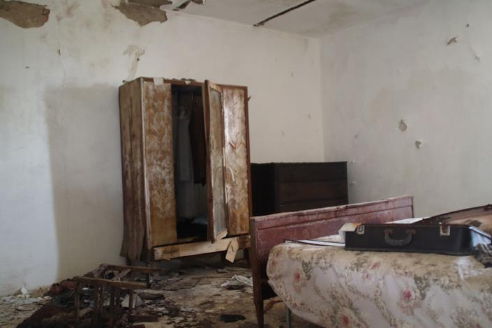 Image No.10-2 Bed Farmhouse for sale