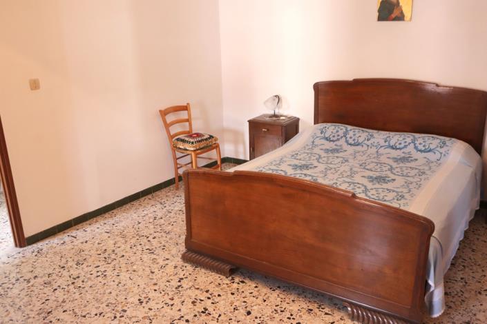 Image No.21-4 Bed Townhouse for sale