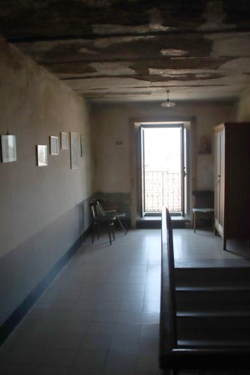 Image No.13-2 Bed Townhouse for sale