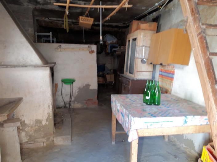 Image No.18-2 Bed House for sale