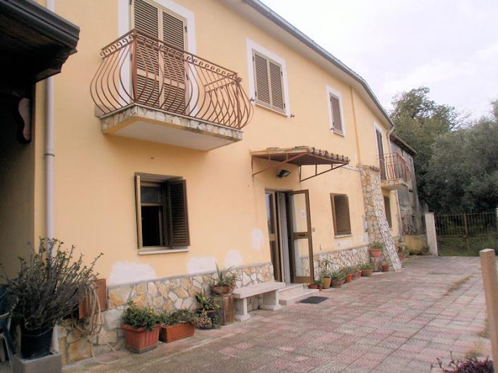 Image No.1-3 Bed House/Villa for sale
