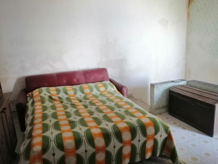 Image No.12-3 Bed House for sale