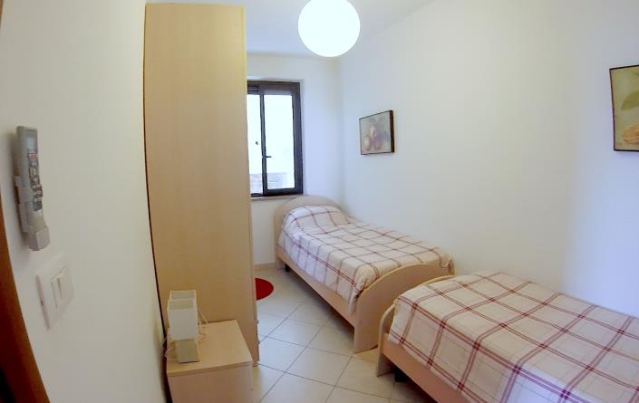 Image No.10-2 Bed Apartment for sale