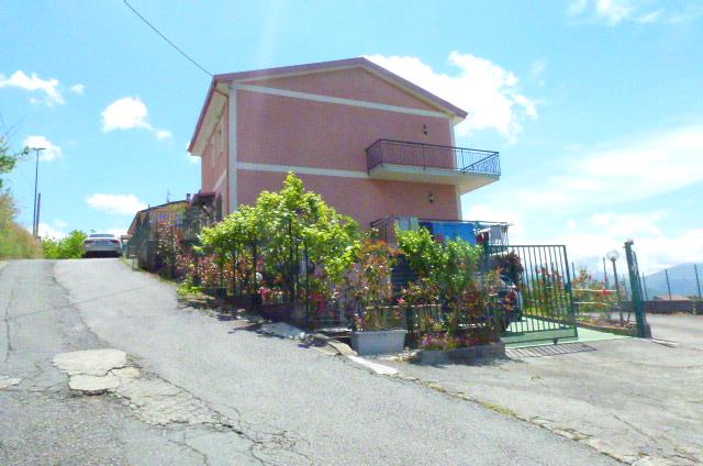Image No.1-Villa de 4 chambres à vendre à Santa Domenica Talao