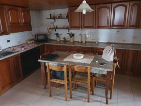 Image No.2-Maison de 3 chambres à vendre à Serra d'Aiello