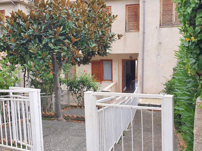 Image No.17-3 Bed Apartment for sale