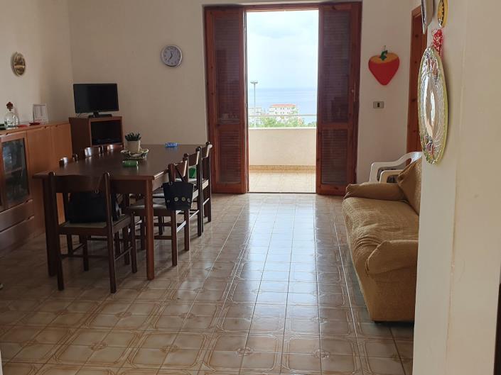 Image No.6-3 Bed Apartment for sale