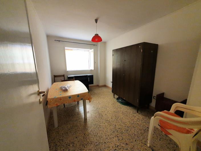 Image No.9-3 Bed Apartment for sale