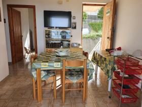 Image No.2-Appartement de 3 chambres à vendre à Falconara Albanese