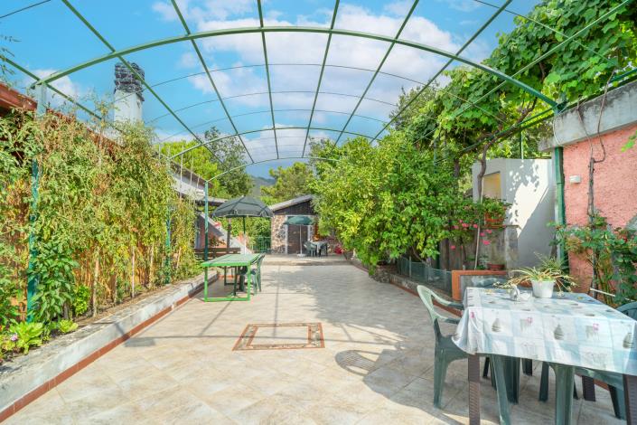 Image No.22-10 Bed Villa for sale