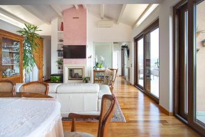Villa-Petrosa-Scalea-Living-Room