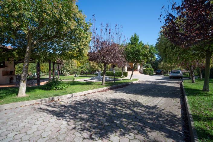 Image No.8-5 Bed Villa for sale