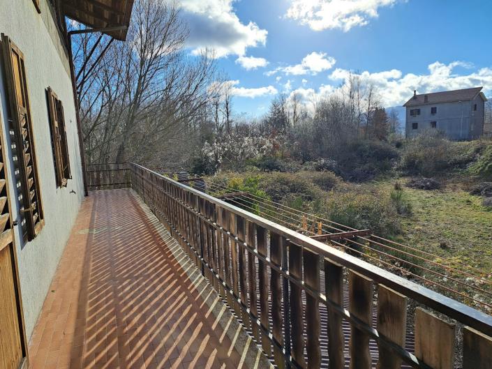 Image No.9-Maison de 6 chambres à vendre à Decollatura