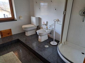 decollatura23ADfirstfloorbath