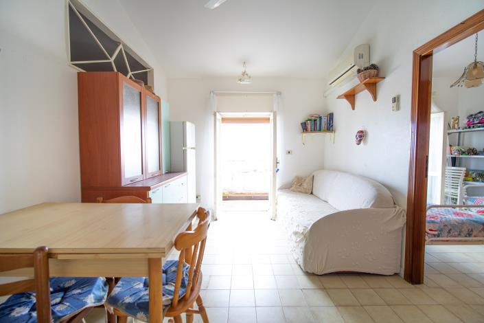 Image No.3-Appartement de 1 chambre à vendre à Scalea