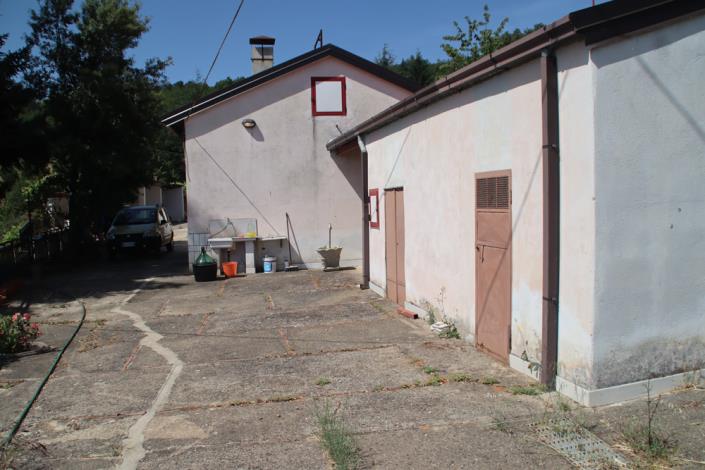 Image No.18-3 Bed Bungalow for sale