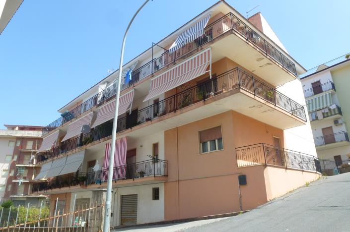 Image No.1-2 Bed Apartment for sale