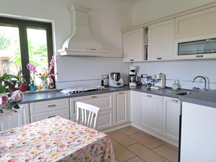 Image No.29-5 Bed House for sale