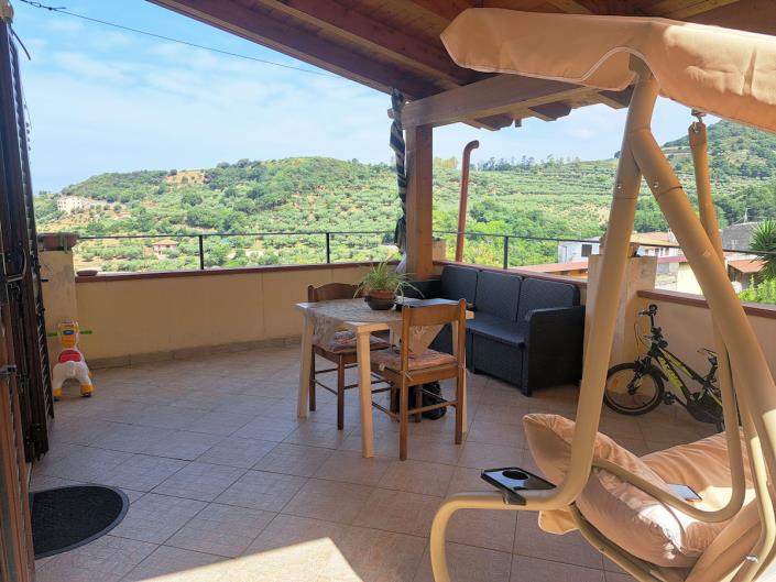 Image No.37-5 Bed House for sale