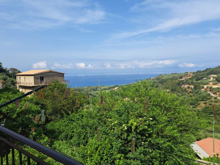 Image No.39-5 Bed House for sale