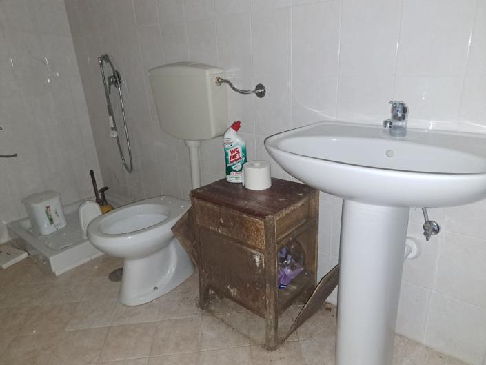 Image No.12-3 Bed Country House for sale