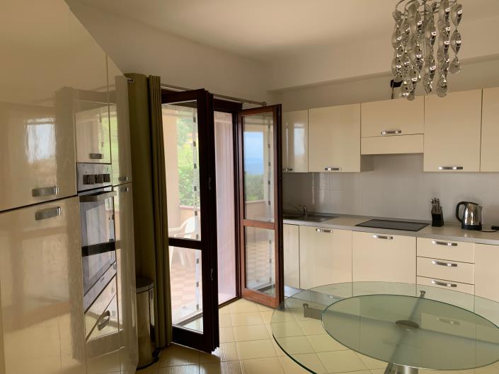 Image No.20-2 Bed Apartment for sale