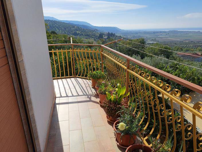 2 Bedrooms country house for sale in Amantea Superb sea views £
