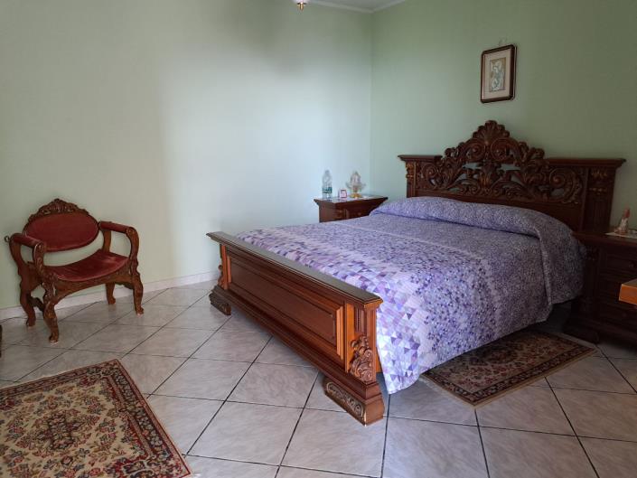 Image No.14-2 Bed Country House for sale